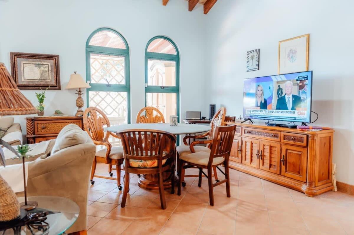 The Elegance Of Tierra Del Sol With Private Pool Villa Palm Beach Exterior photo