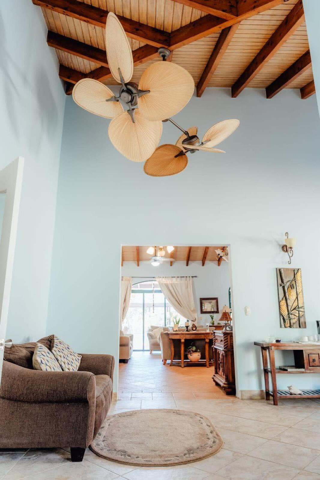 The Elegance Of Tierra Del Sol With Private Pool Villa Palm Beach Exterior photo